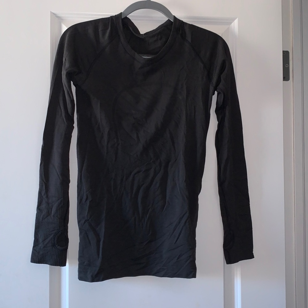 LULULEMON swiftly tech!